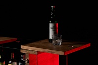 LUGI_Zeitgeist_limited-SOLID_BAR-Jakub-Pollag_04