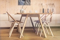 TON_Grand_Slam_Chair_beech_natural_Stelvio_table_2