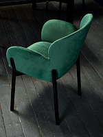 Ginger_armchair