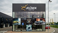 showroom-brno-exterier-LR-3