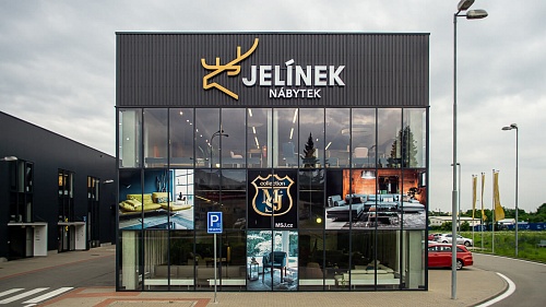 showroom-brno-exterier-LR-3